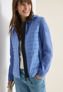 Jacke mit Strukturmix und Kapuze