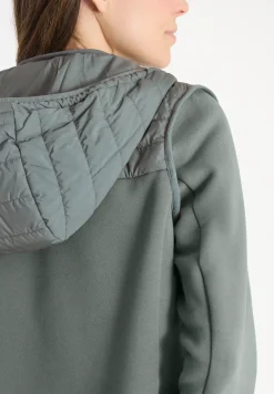 Jacke mit Strukturmix und Kapuze