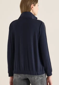 Jacke mit Tape