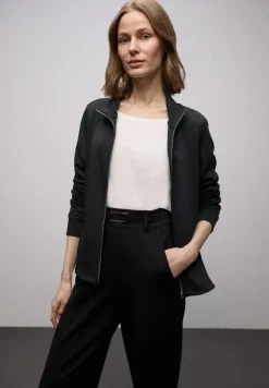 Jacke mit Tunnelzug
