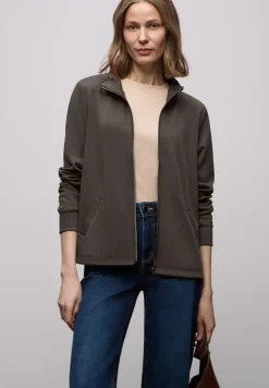 Jacke mit Tunnelzug