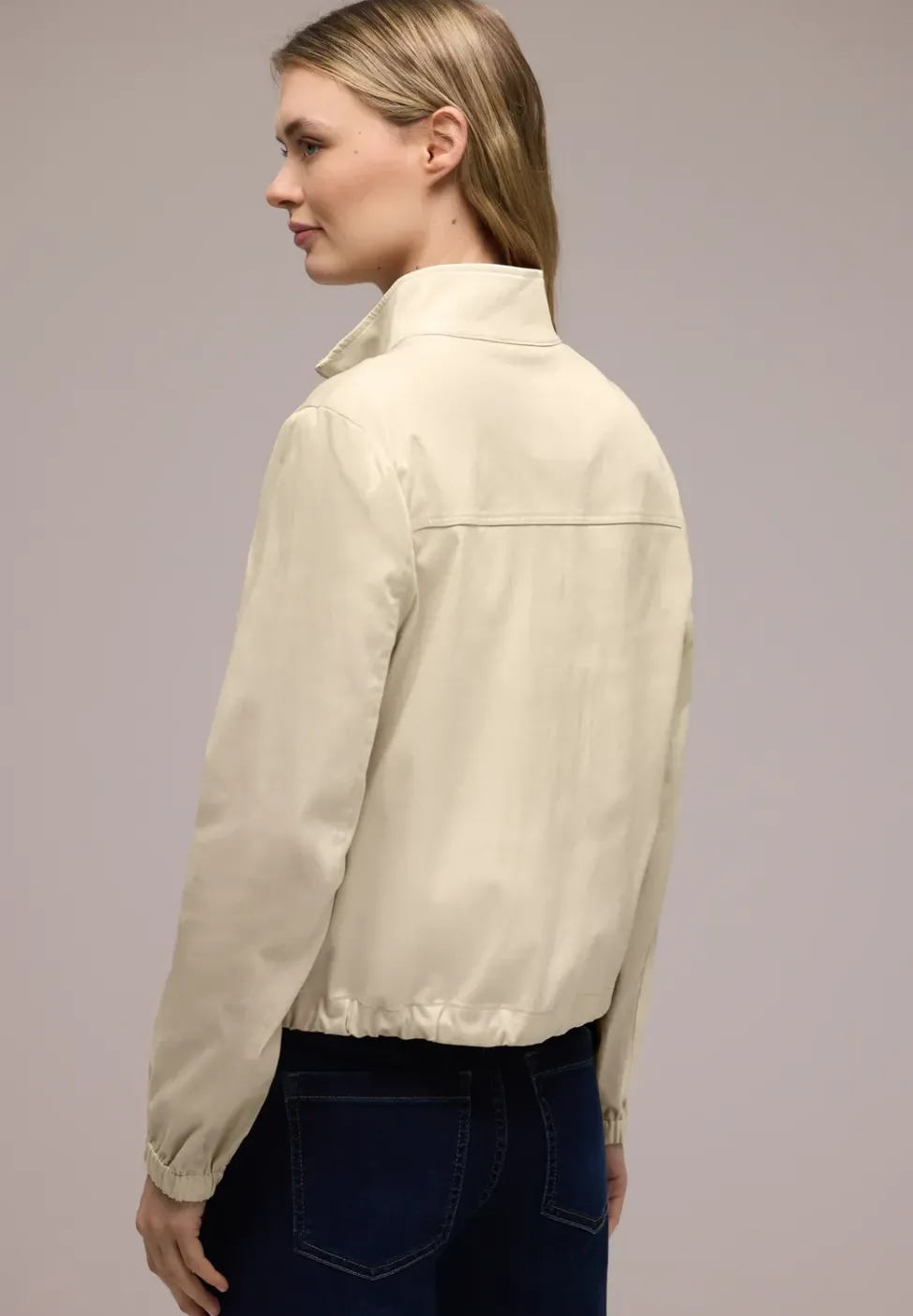 Jacke mit Tunnelzug und Zipper