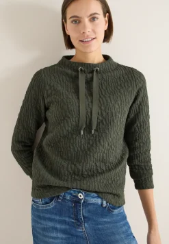 Jacquard Funnel Neck Shirt