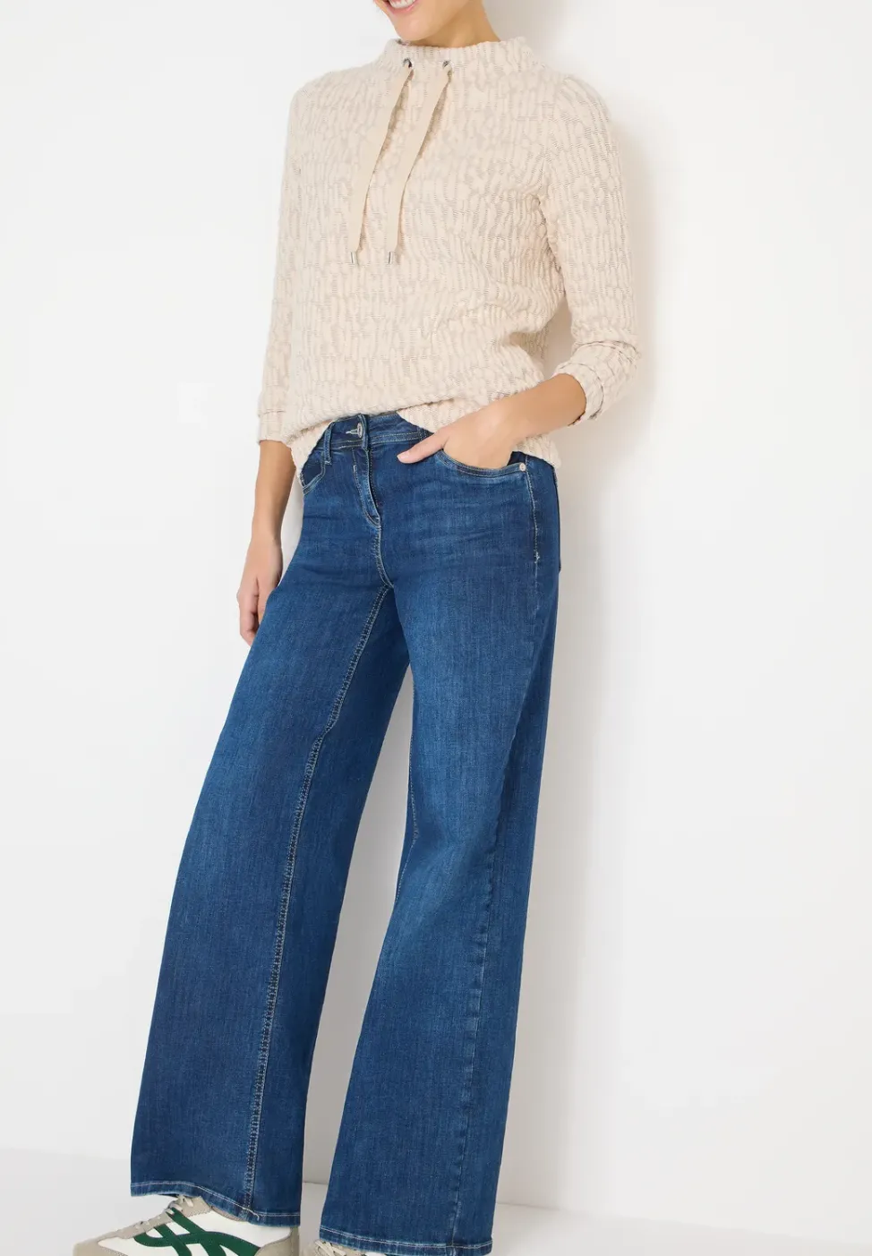 Jacquard Funnel Neck Shirt