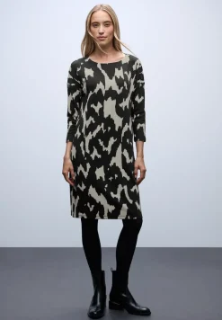 Jacquard-Kleid mit Knöpfen