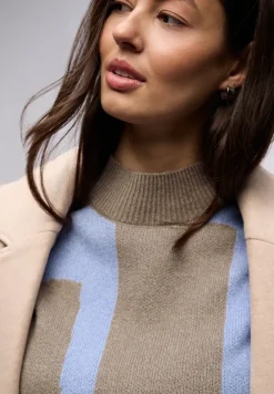 Jacquard Pullover