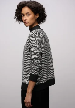 Jacquard Turtleneck Pullover