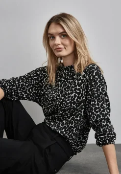 Jaquard Shirt