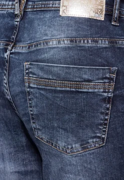 Jeans im Casual Fit