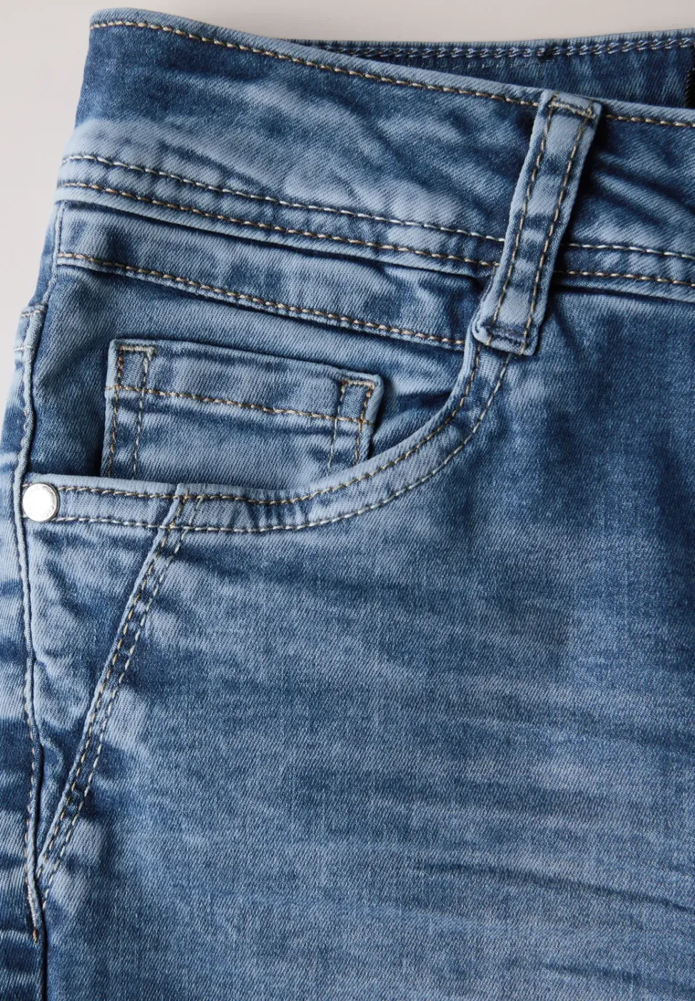 Jeans im Casual Fit