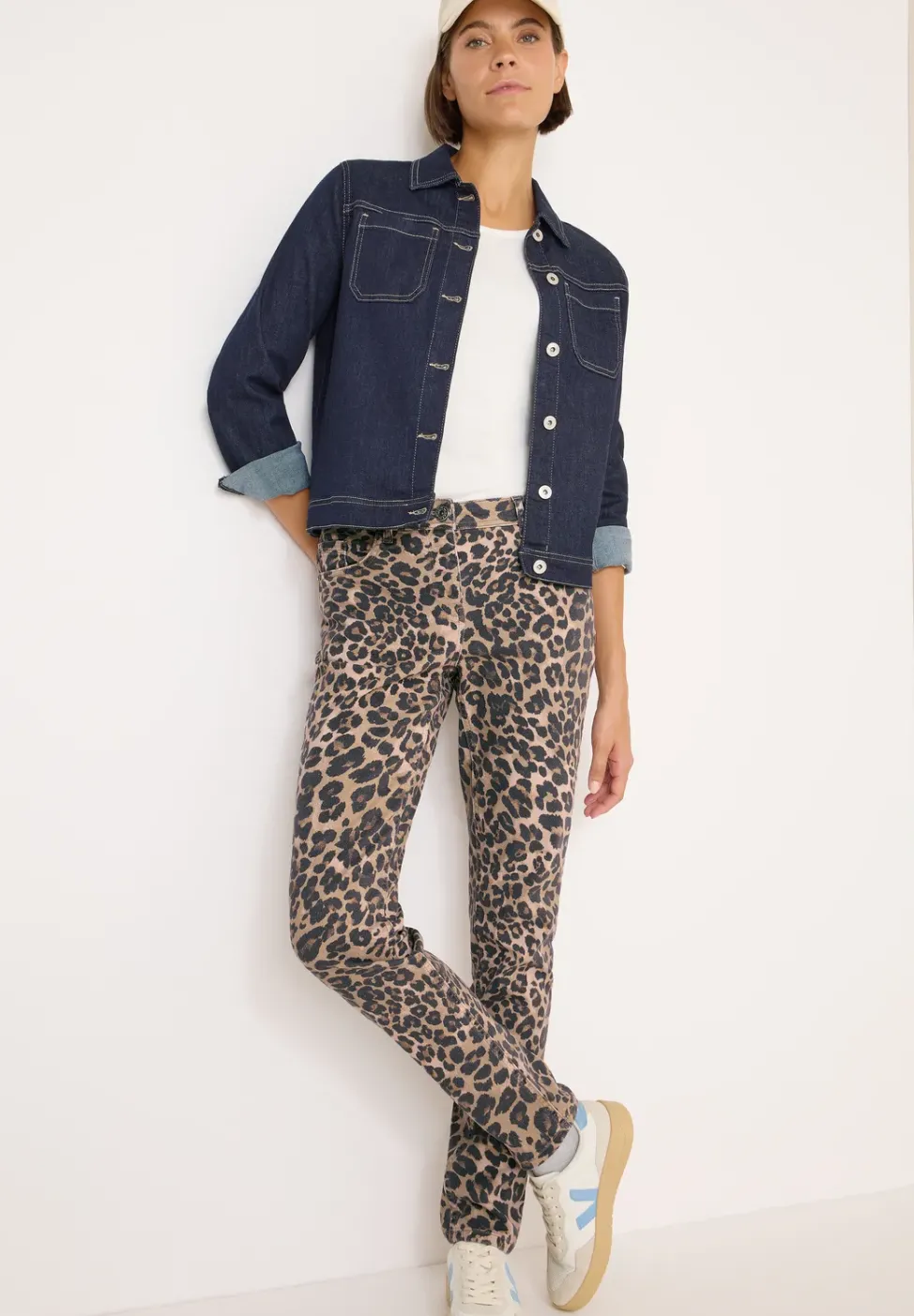 Jeans im Leo-Look
