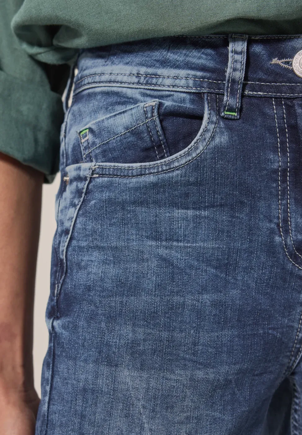Jeans im Slim Fit