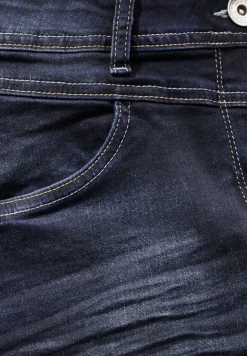 Jeans im Slim Fit