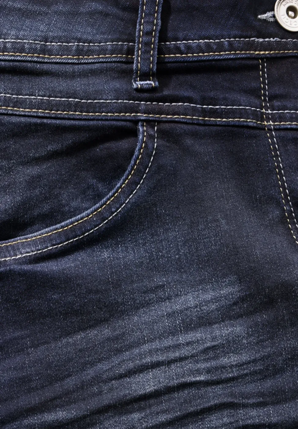 Jeans im Slim Fit