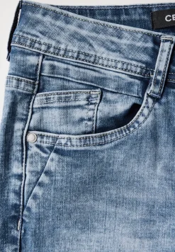 Jeans im Slim Fit