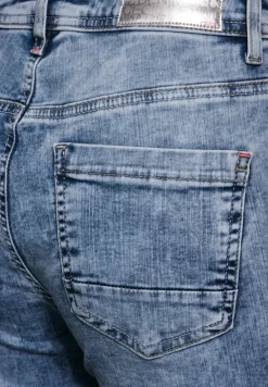 Jeans im Slim Fit