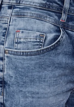 Jeans im Slim Fit