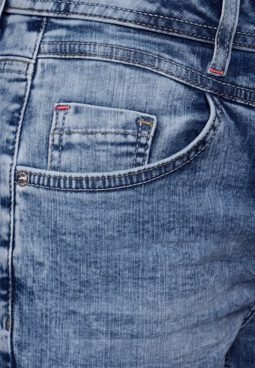 Jeans im Slim Fit
