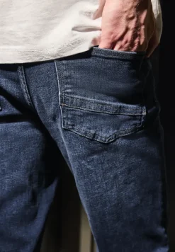 Jeans im Slim Fit