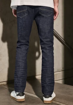 Jeans im Slim Fit