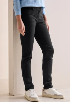 Jeans im Slim Fit