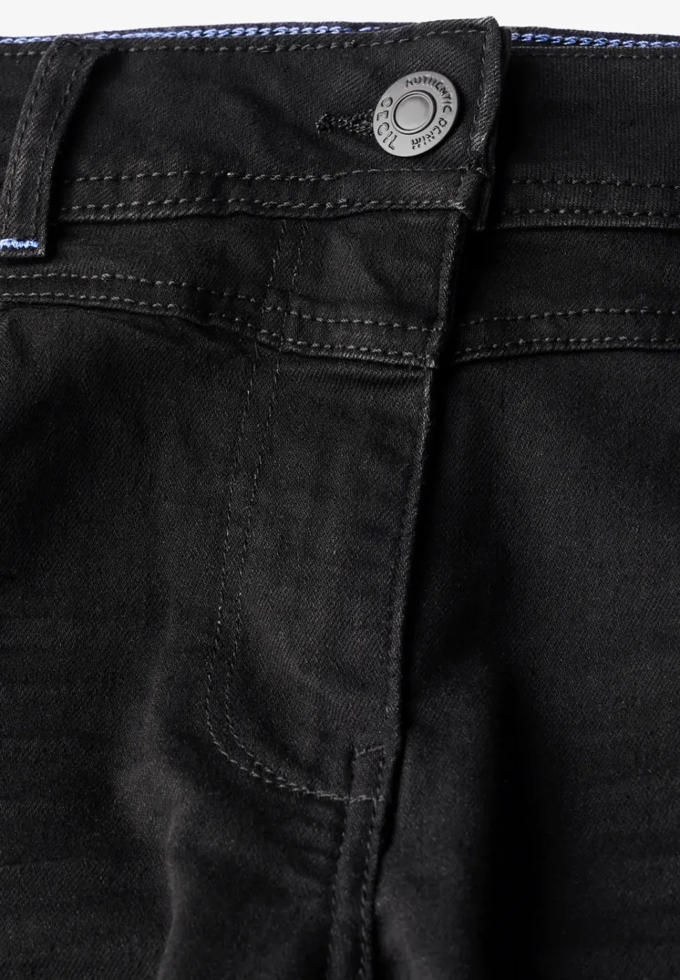 Jeans im Slim Fit