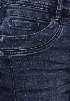 Jeans im Slim Fit