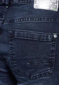 Jeans im Slim Fit