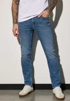 Jeans im Slim Fit