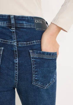 Jeans im Slim Fit