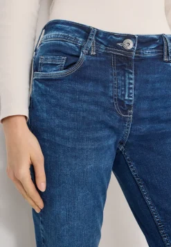 Jeans im Slim Fit