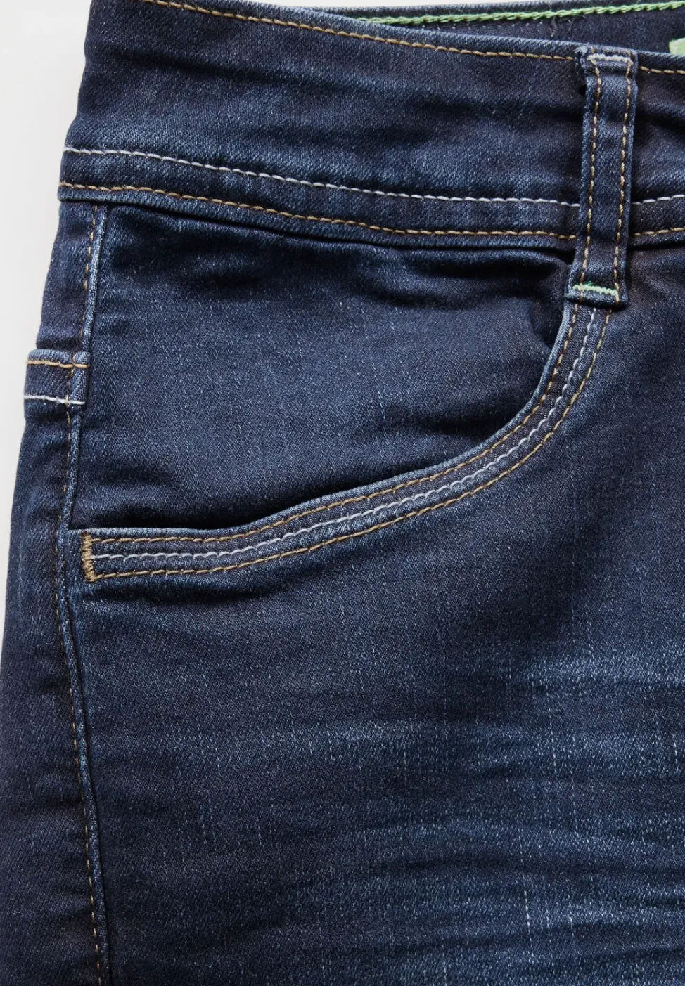 Jeans im Slim Fit