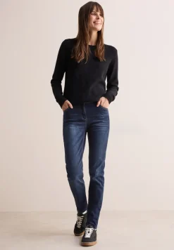Jeans im Slim Fit