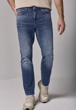 Jeans im Slim Fit