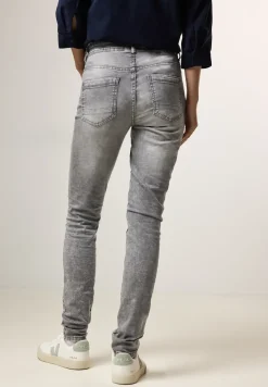 Jeans im Slim Fit