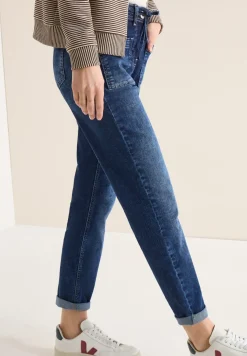 Jeans mit Patch Pockets