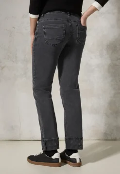 Jeans mit Turn-Up