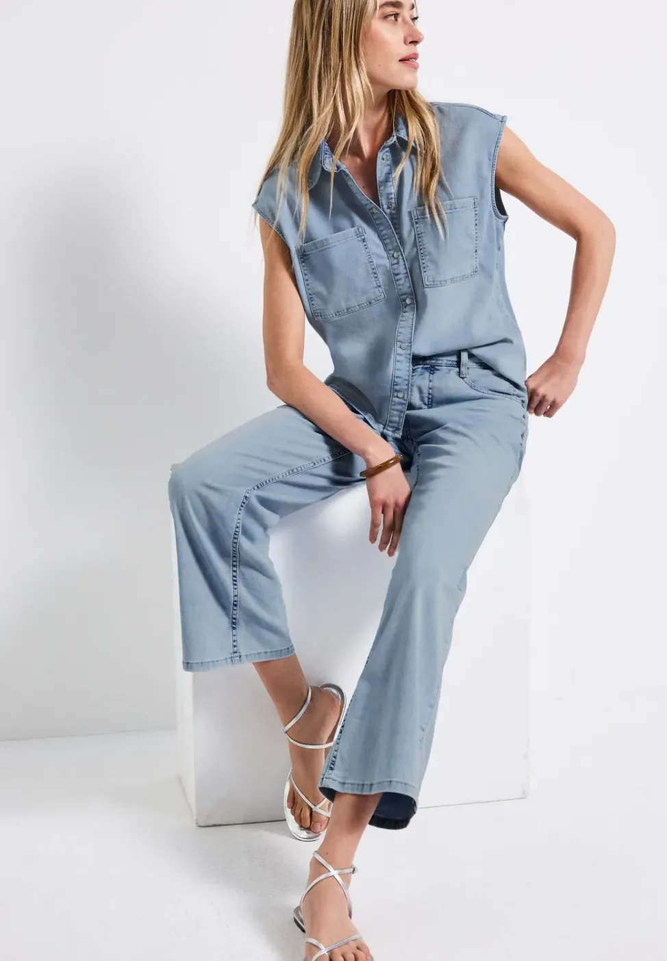 Jeansbluse im Bleached-Look