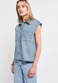 Jeansbluse im Bleached-Look