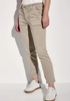 Jeans im Cargo-Look