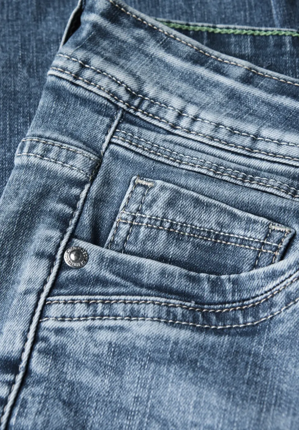 Jeans im Casual Fit