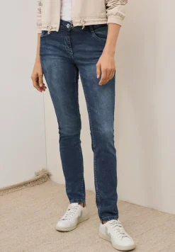 Jeans im Casual Fit