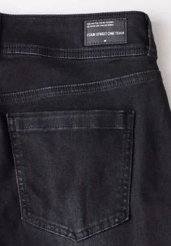 Jeans im Casual Fit