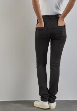 Jeans im Casual Fit