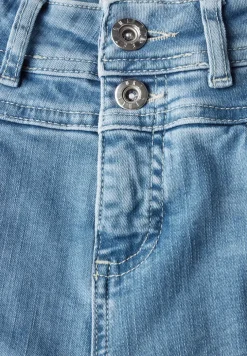 Jeans im Casual Fit