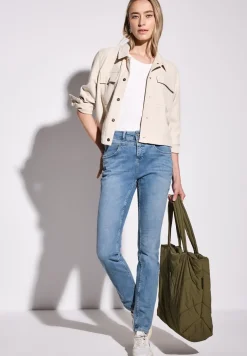 Jeans im Casual Fit