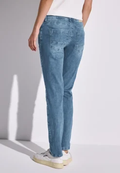 Jeans im Destroyed-Look