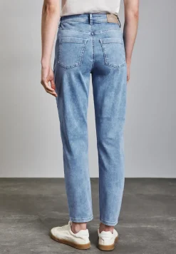 Jeans im Loose Fit