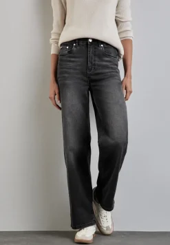 Jeans im Loose Fit