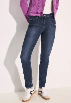 Jeans im Slim Fit